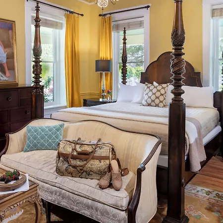 Inner Banks Inn-2